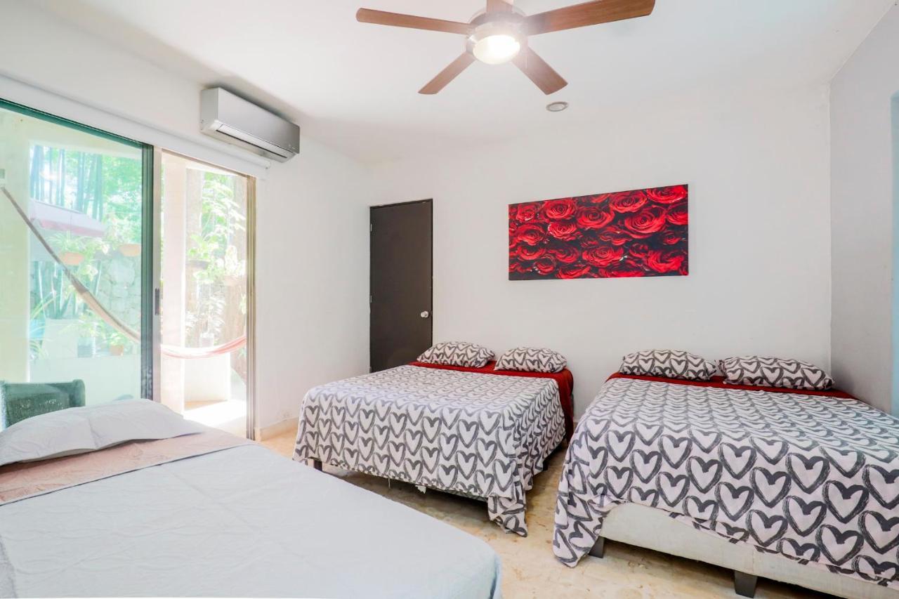 Guest House La Aldea Holistic Experience Cancun Exterior photo