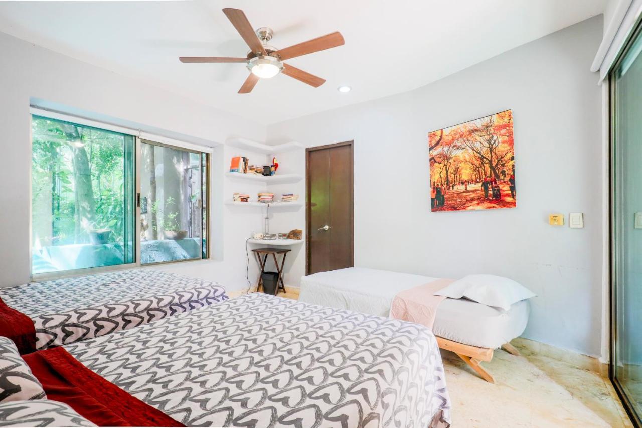 Guest House La Aldea Holistic Experience Cancun Exterior photo